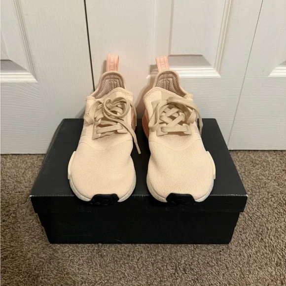 Adidas NMD R1 Linen Vapour Pink - Picture 4 of 9